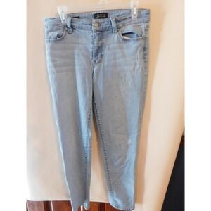 Talbots Flawless 5 Pocket Boyfriend Jeans Size 6 Light Wash Distressed Classic